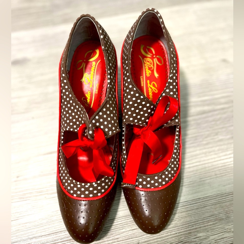 Beautiful poetic license shoes